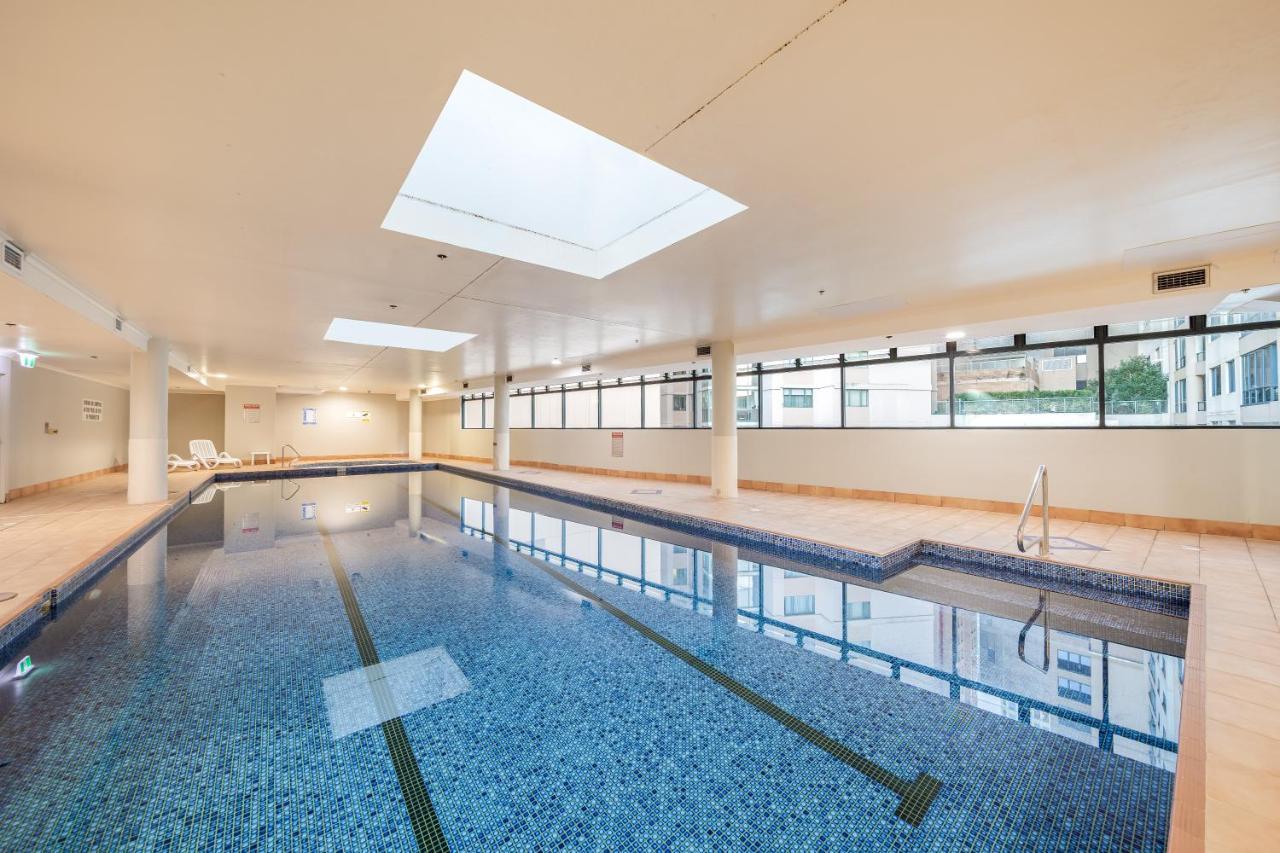 Oaks Sydney Castlereagh Suites Bagian luar foto
