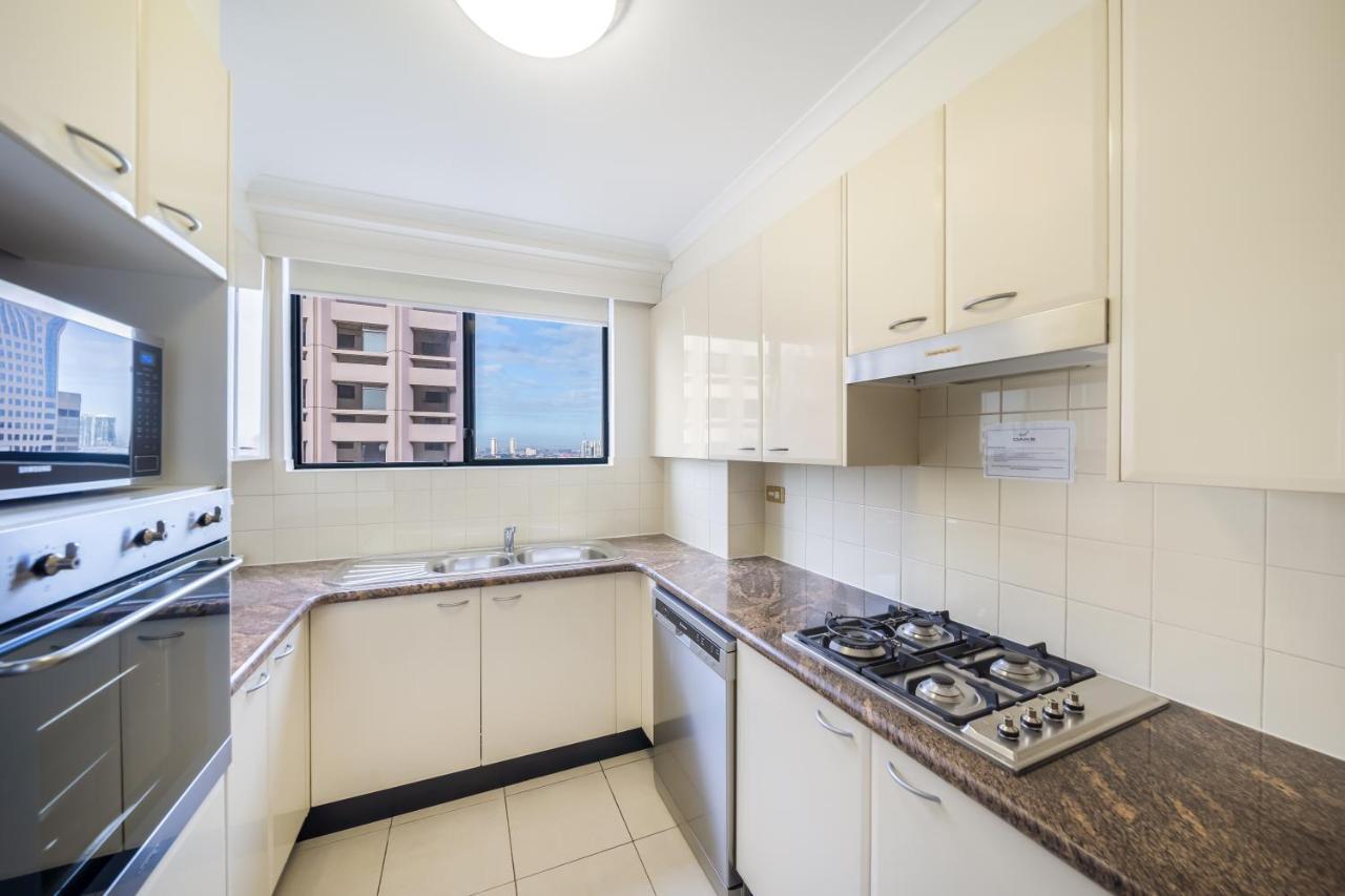 Oaks Sydney Castlereagh Suites Bagian luar foto