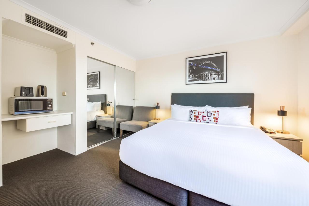 Oaks Sydney Castlereagh Suites Bagian luar foto