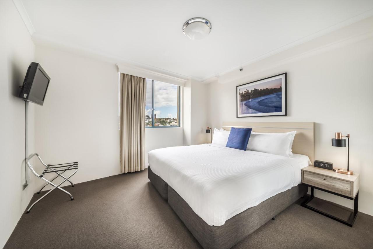 Oaks Sydney Castlereagh Suites Bagian luar foto