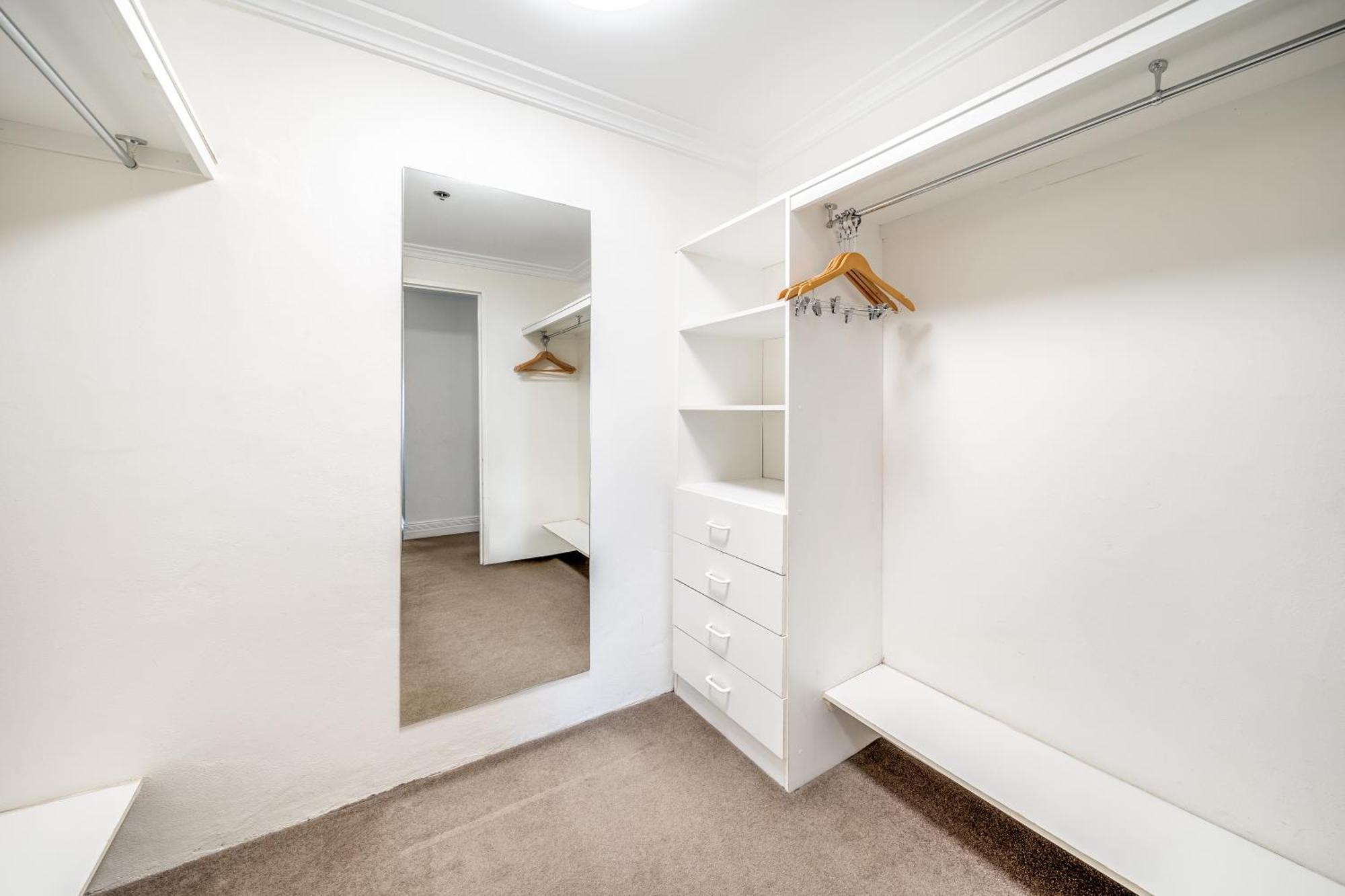 Oaks Sydney Castlereagh Suites Bagian luar foto