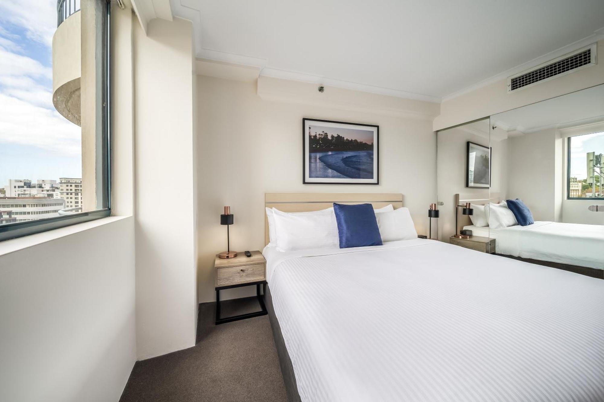 Oaks Sydney Castlereagh Suites Bagian luar foto