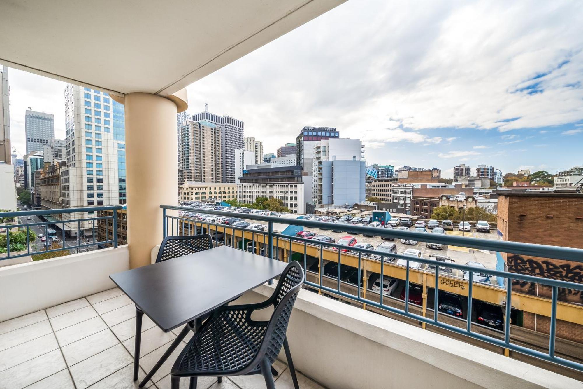 Oaks Sydney Castlereagh Suites Bagian luar foto